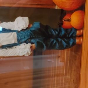 Adorable jumpsuit outfit